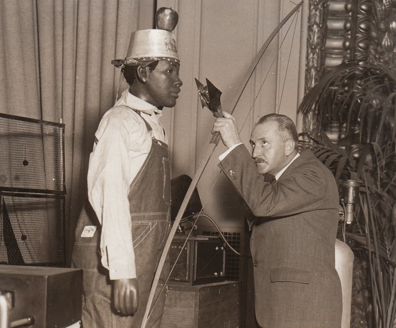 Illustration for article titled Rastus Robot, the Mechanical Negro (1931)